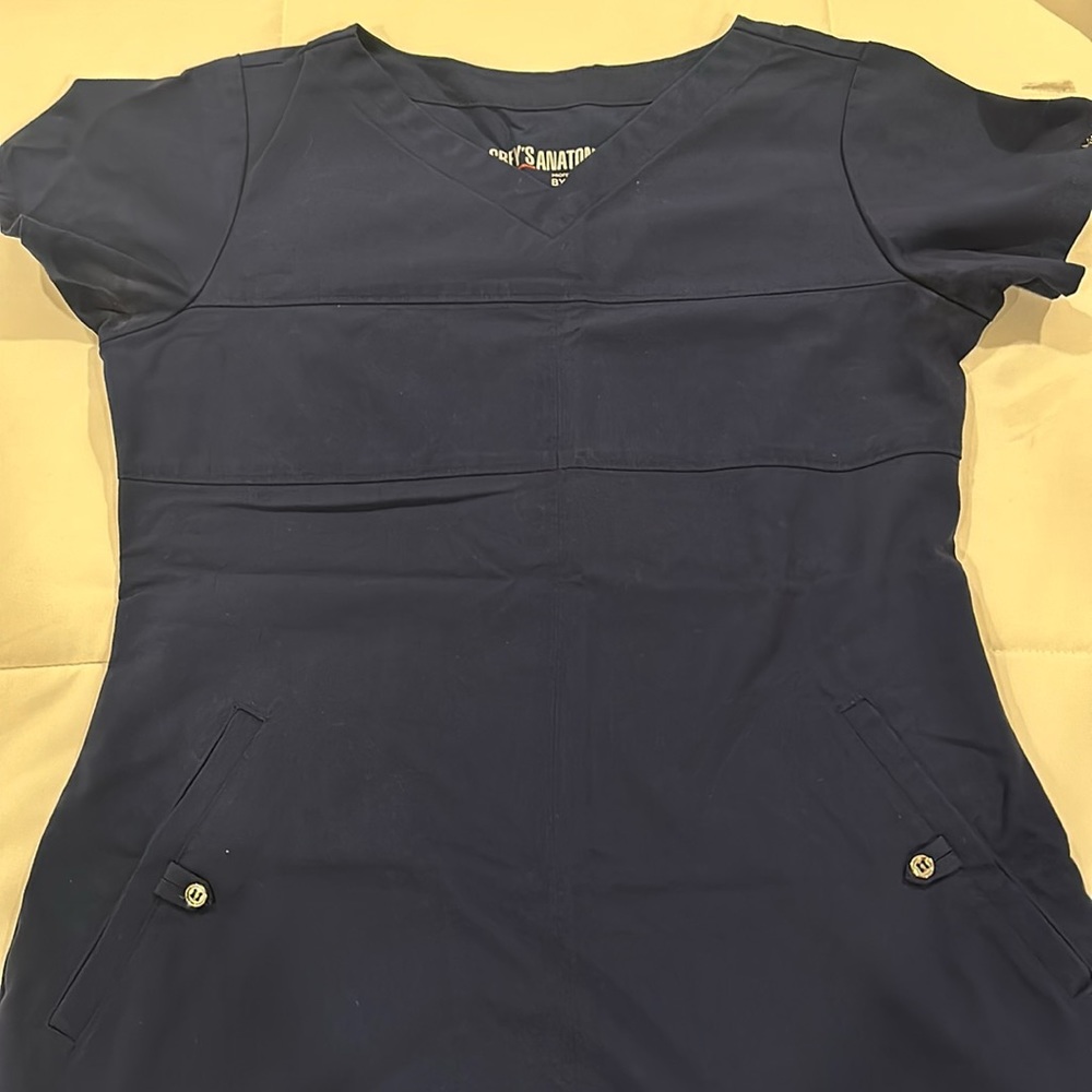 Grey’s Anatomy scrub top